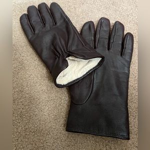 Isotoner Fleece lined Leather Gloves